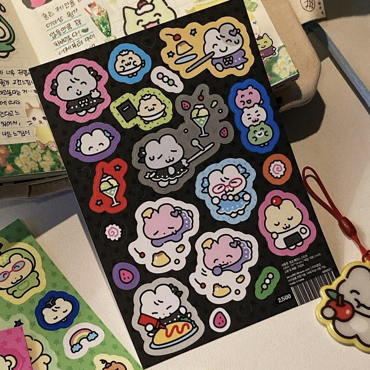 d4832928-6e57-418a-baac-f1ae225b98f3